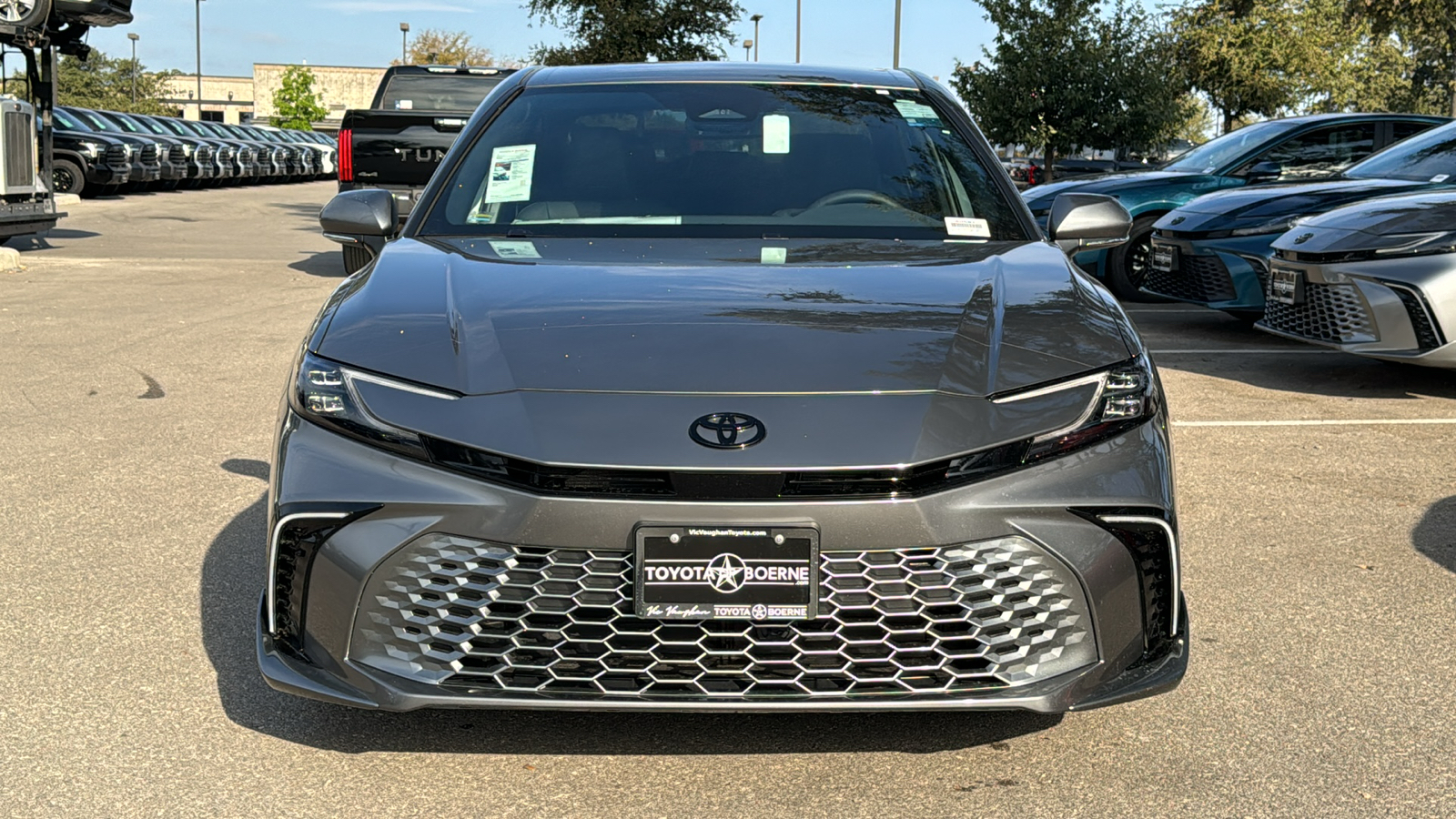 2025 Toyota Camry XSE 2