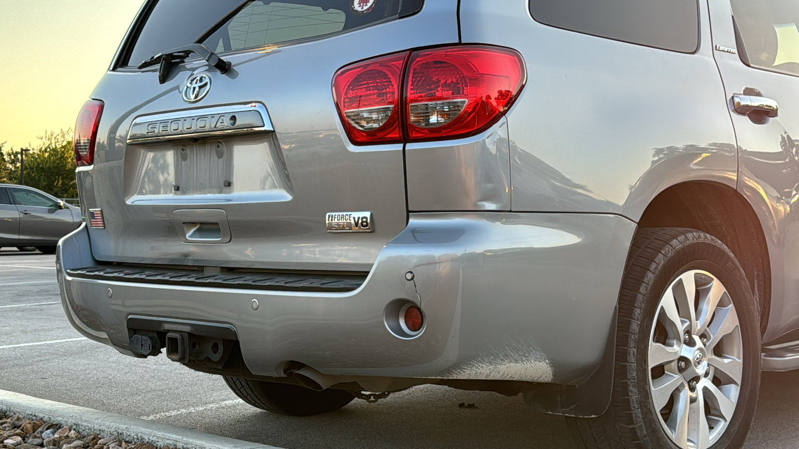 2013 Toyota Sequoia Limited 9