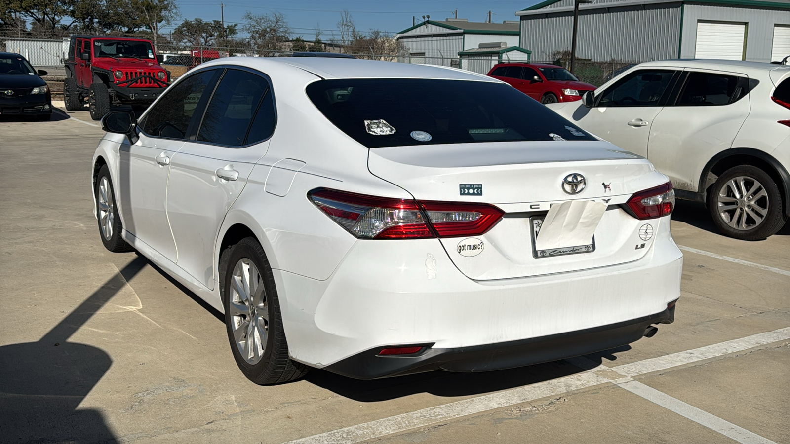 2018 Toyota Camry LE 4