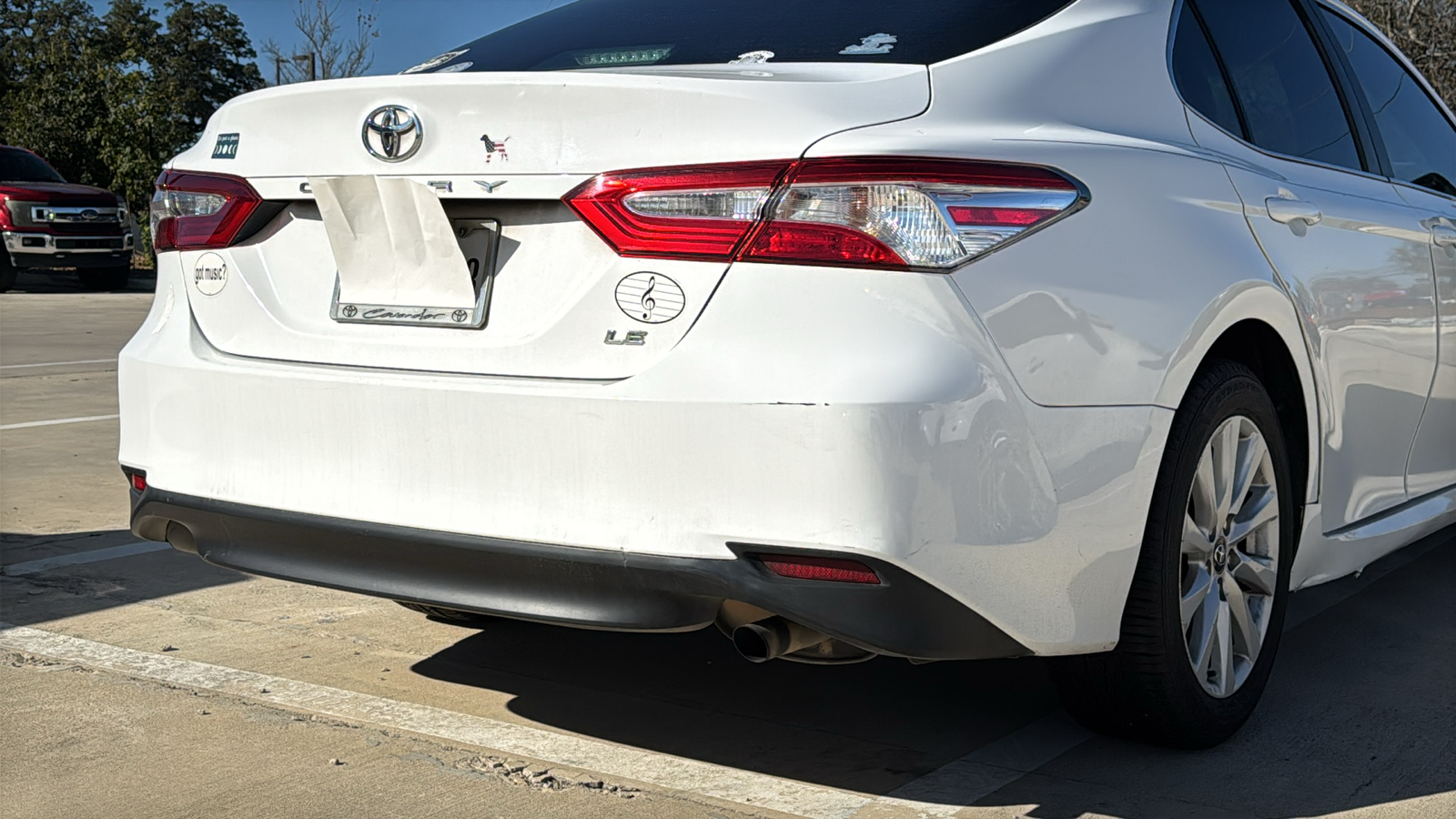 2018 Toyota Camry LE 8