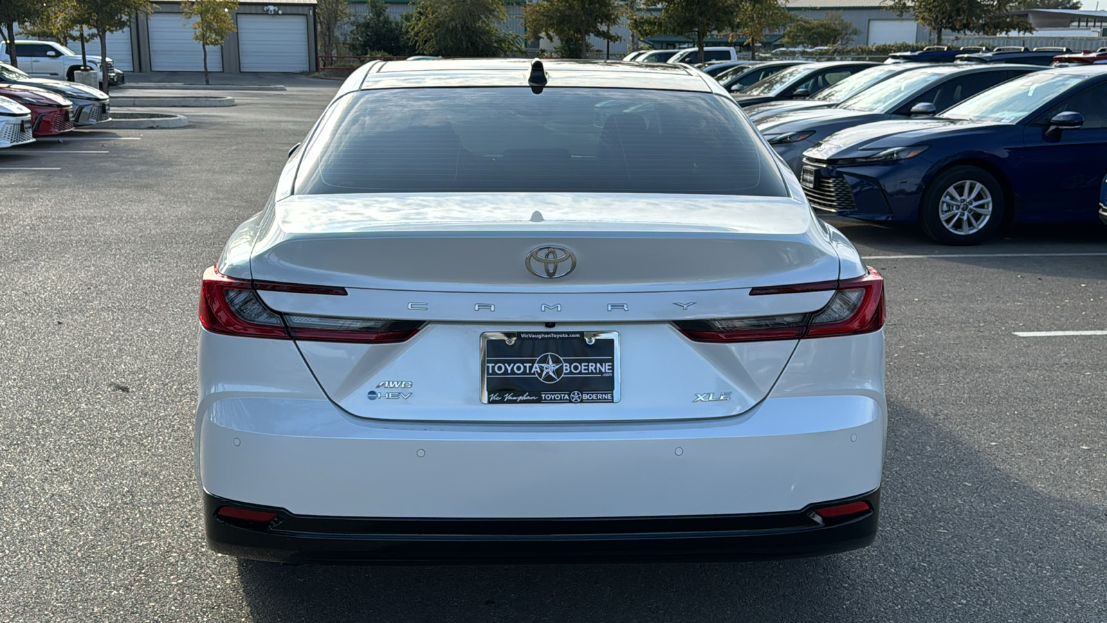 2025 Toyota Camry XLE 6