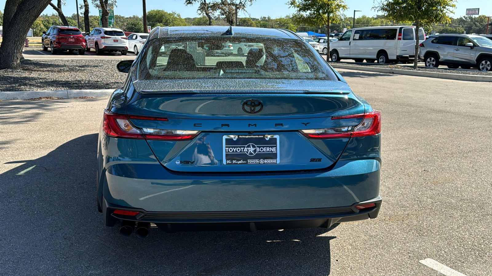 2025 Toyota Camry SE 6