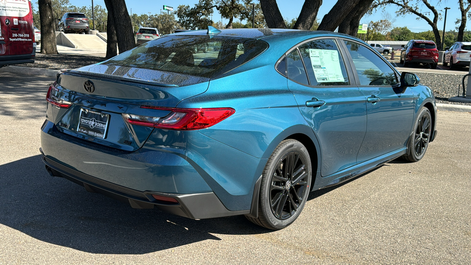 2025 Toyota Camry SE 7