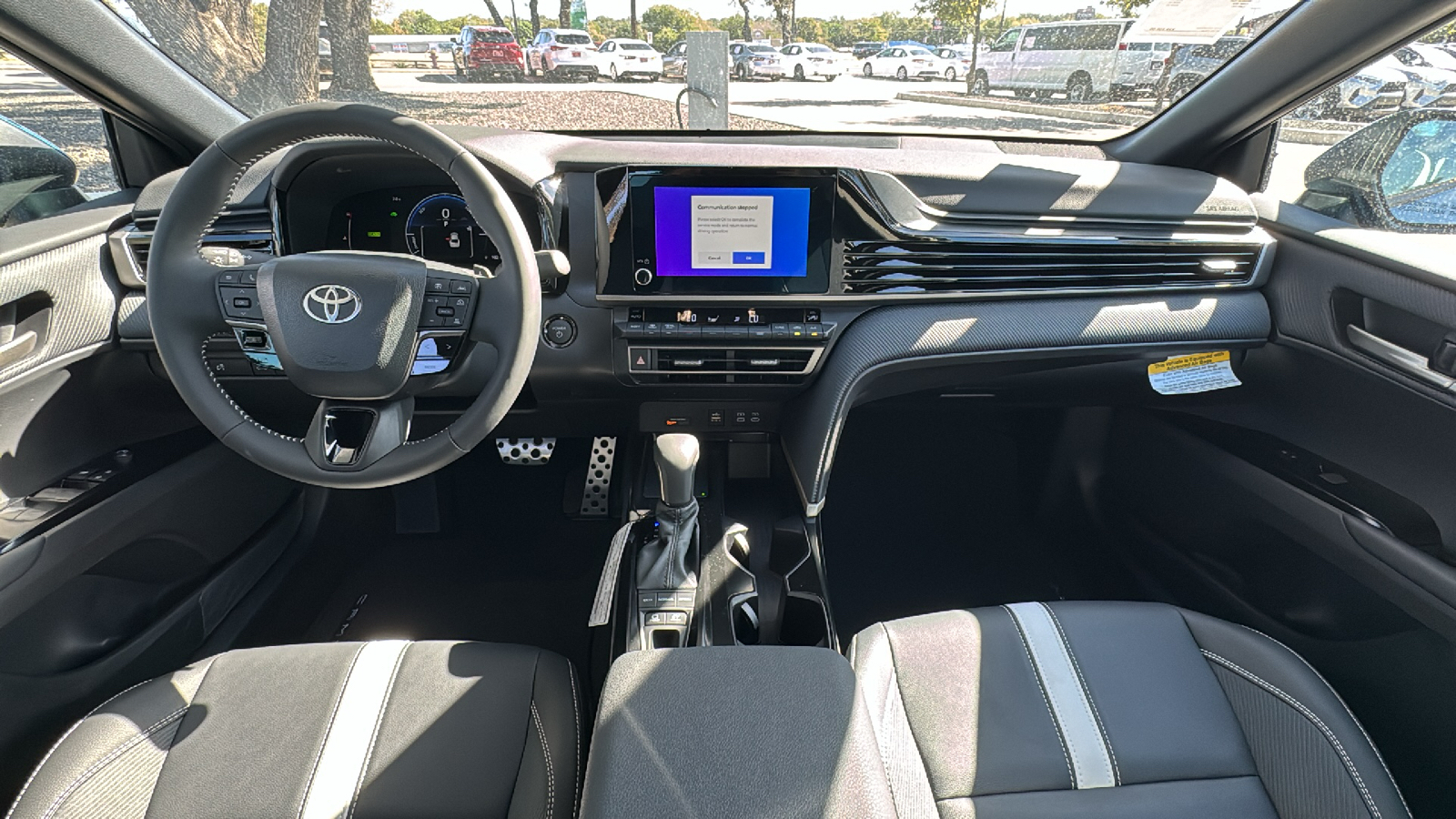 2025 Toyota Camry SE 16