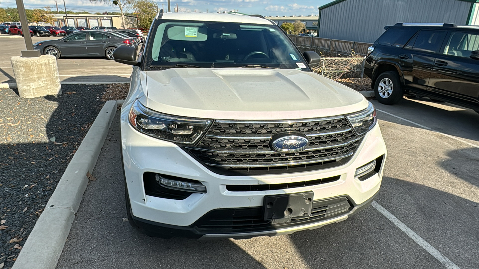 2021 Ford Explorer XLT 2