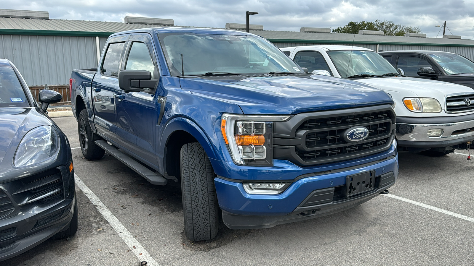 2022 Ford F-150 XLT 11