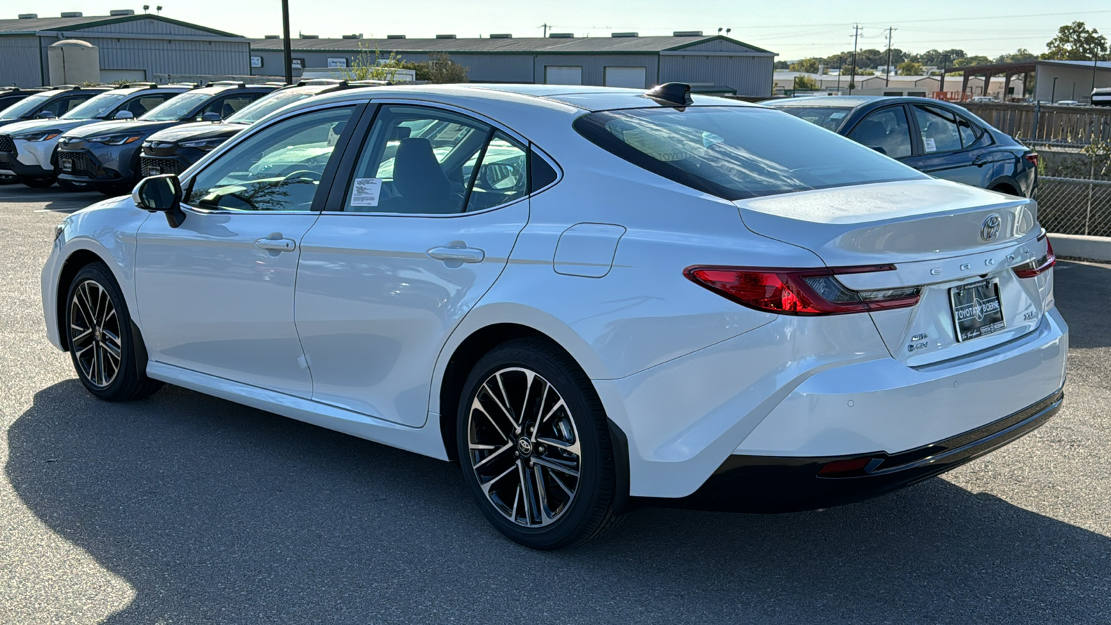 2025 Toyota Camry XLE 5