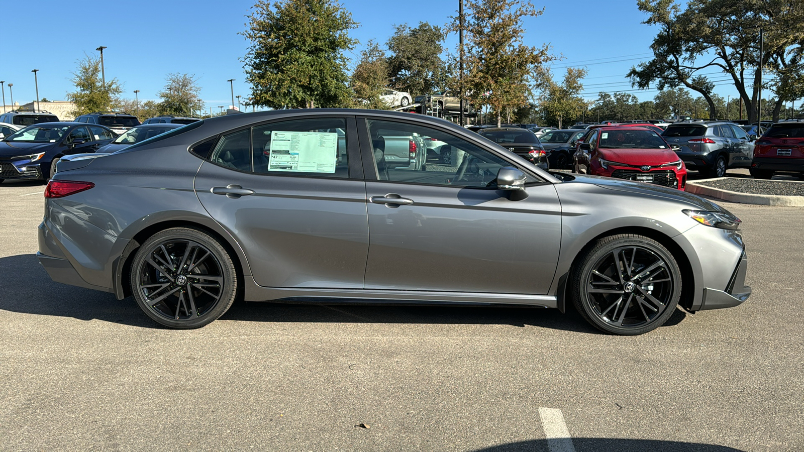 2025 Toyota Camry XSE 8