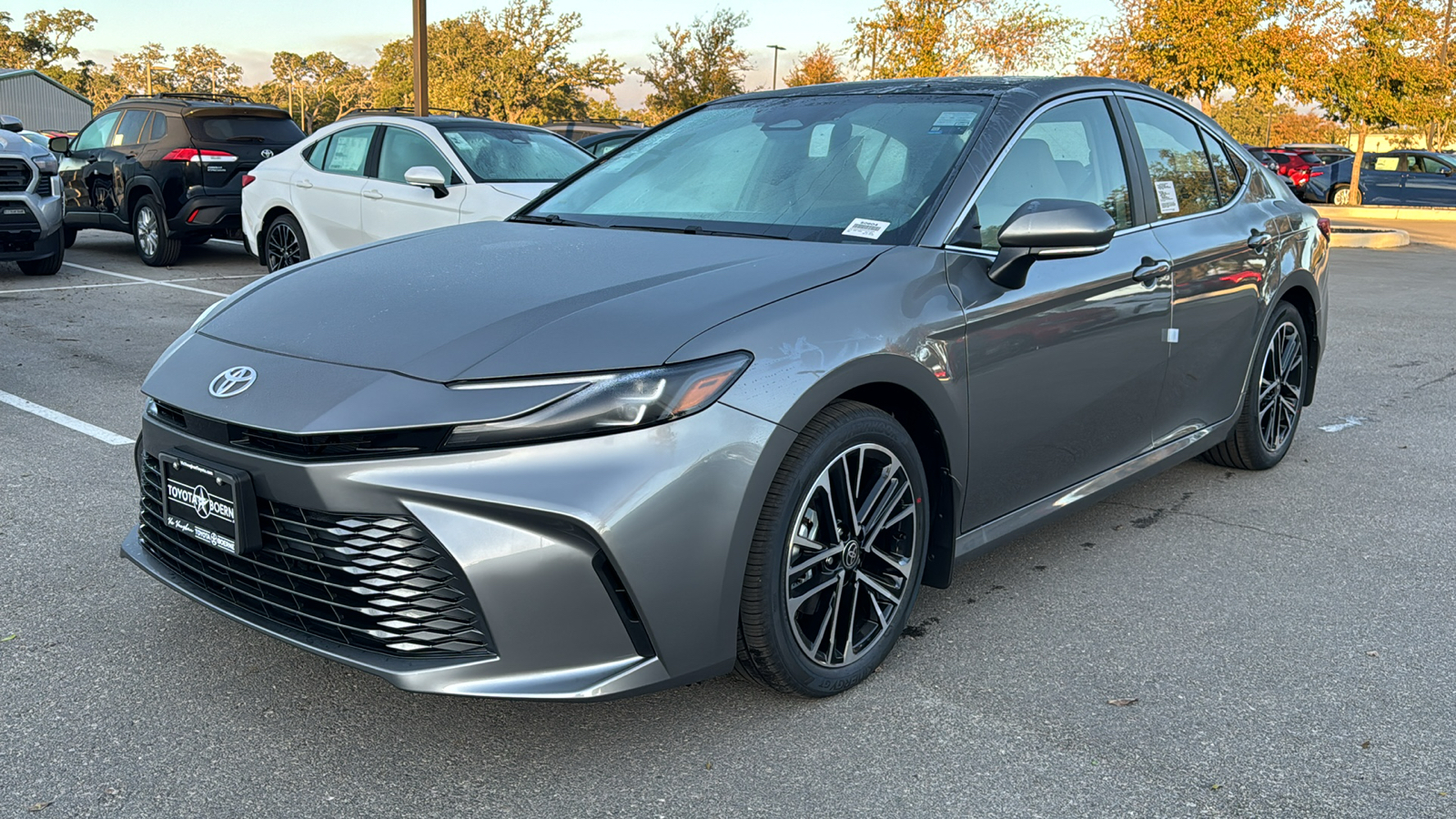 2025 Toyota Camry XLE 3