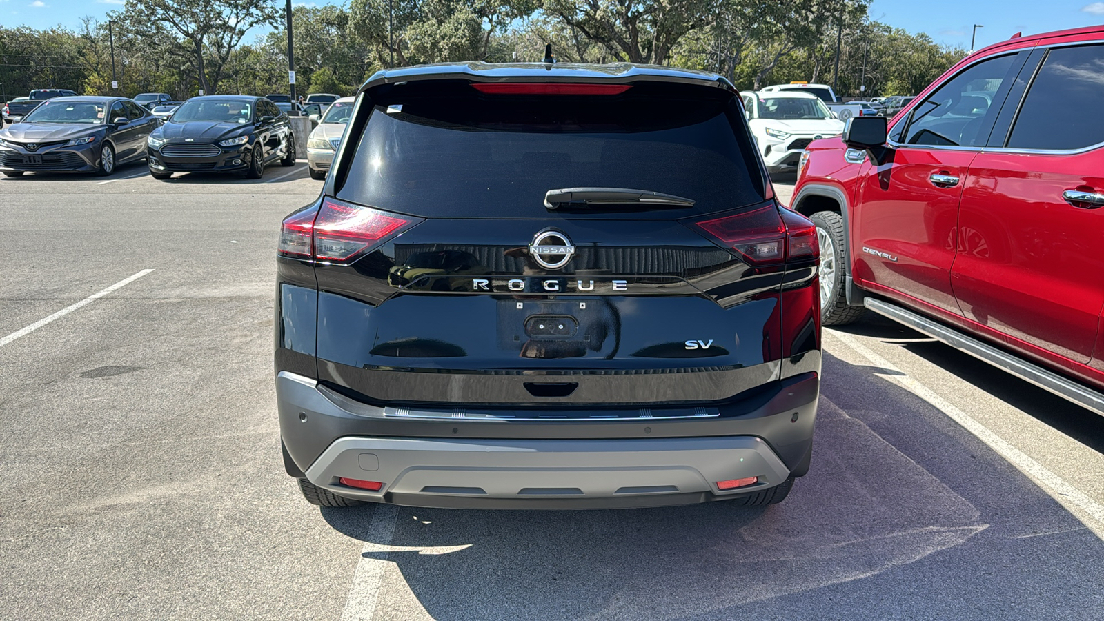 2022 Nissan Rogue SV 5