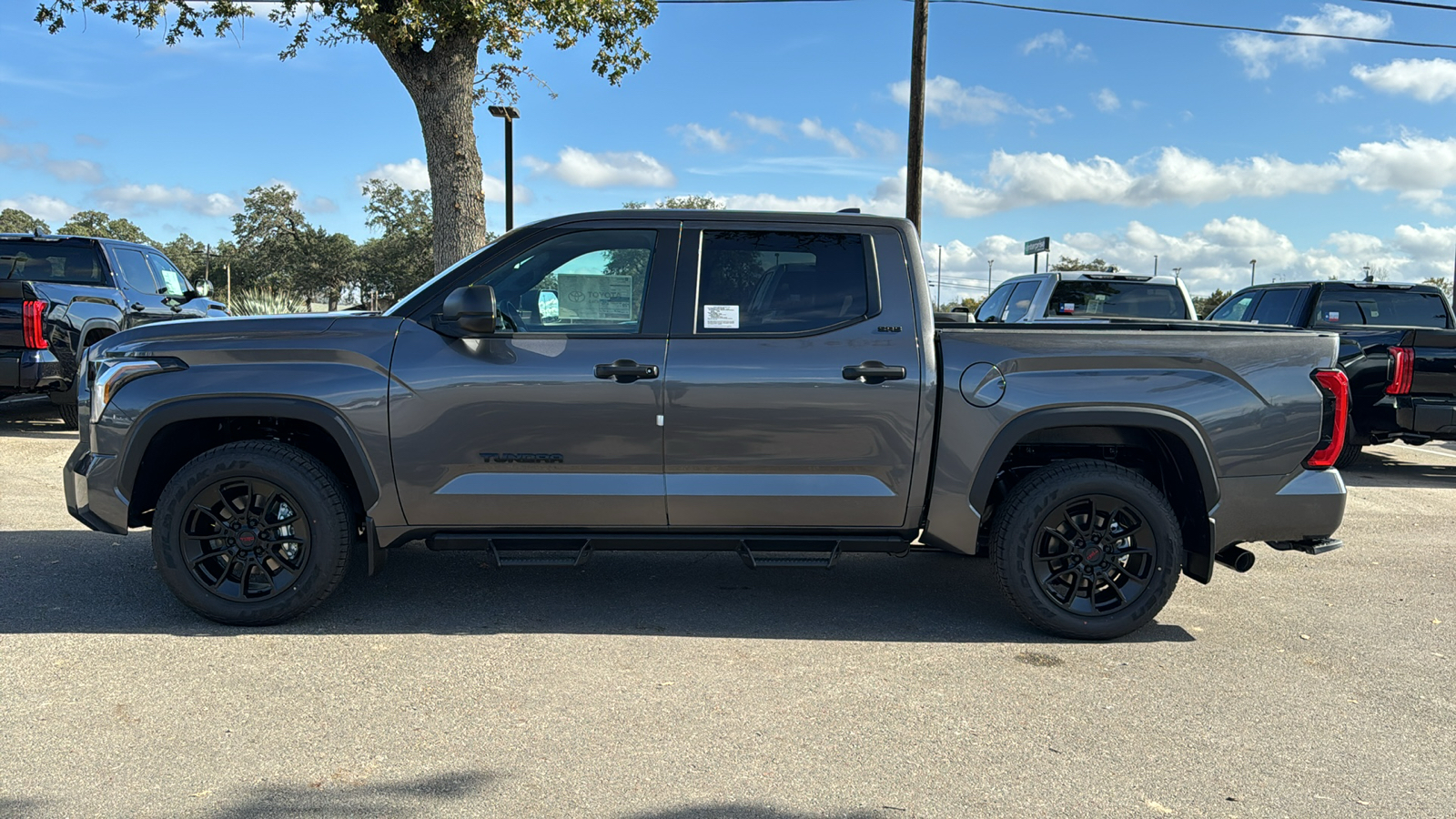 2025 Toyota Tundra SR5 5