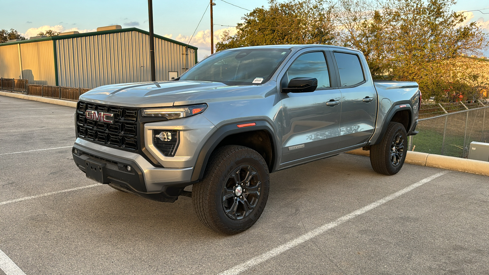 2023 GMC Canyon Elevation 3