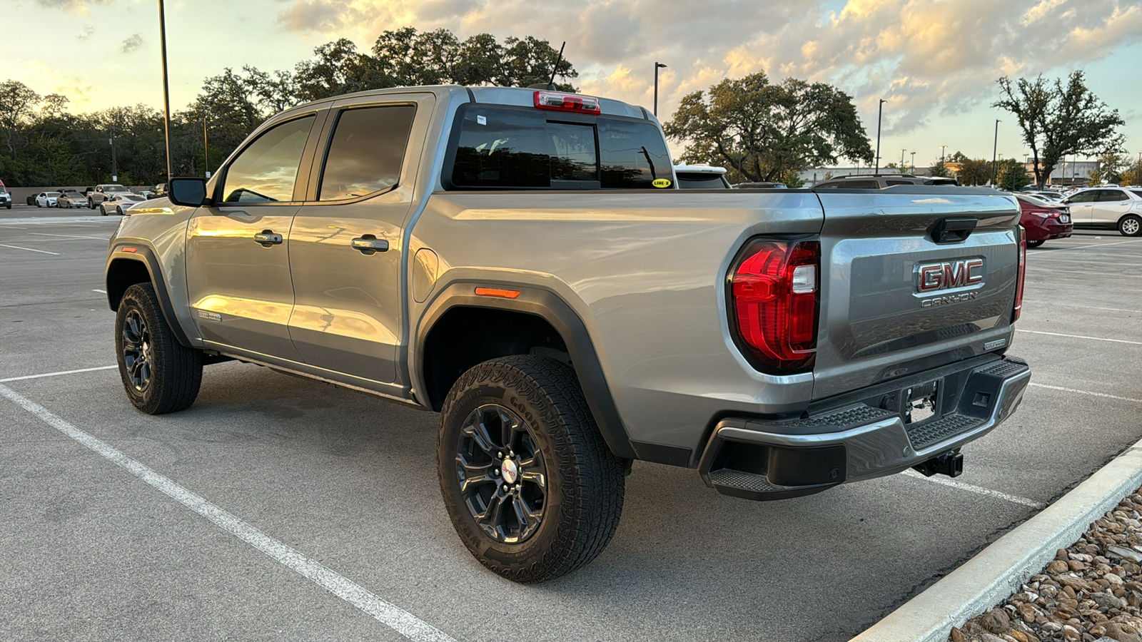 2023 GMC Canyon Elevation 4