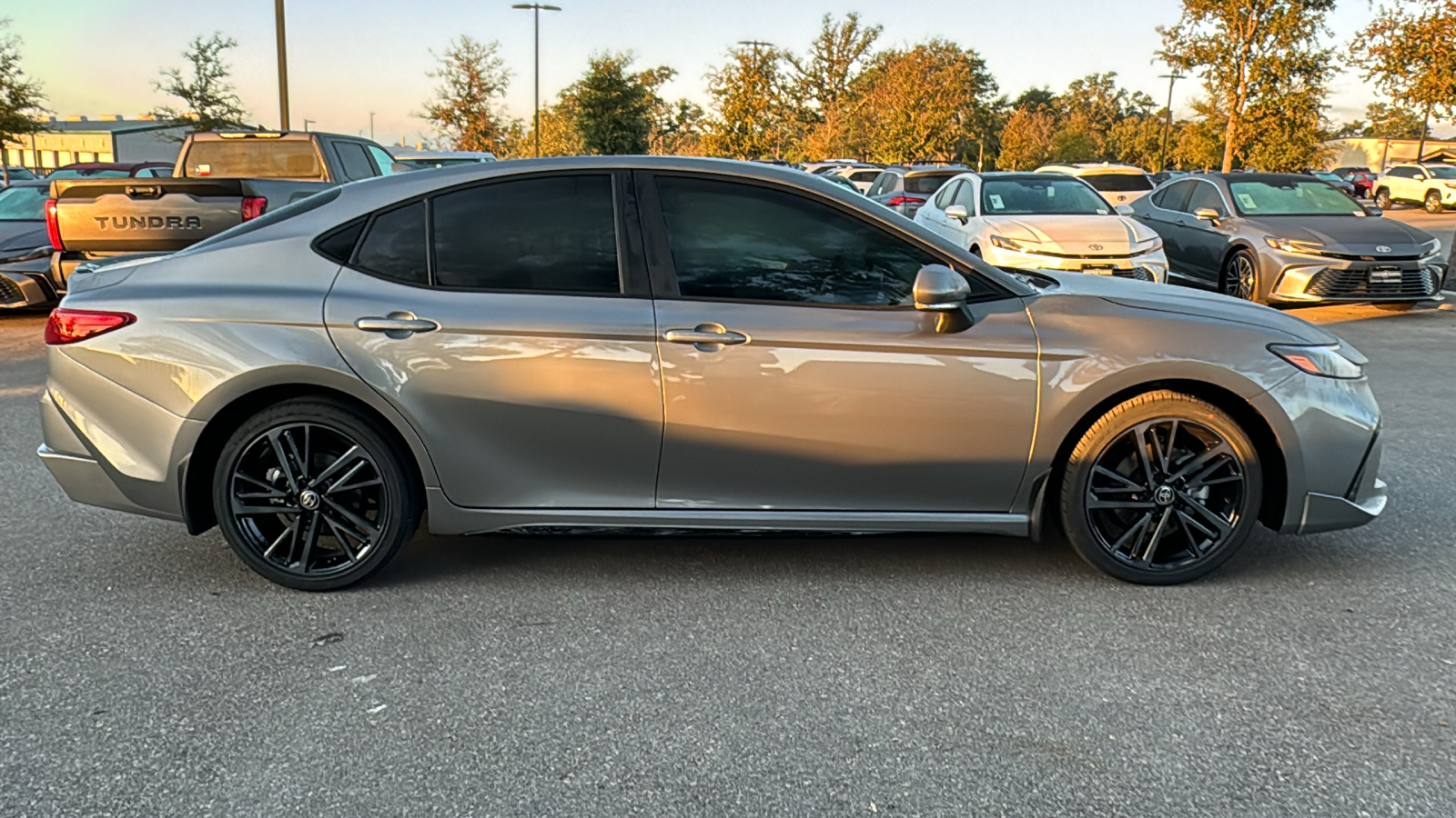 2025 Toyota Camry XSE 8