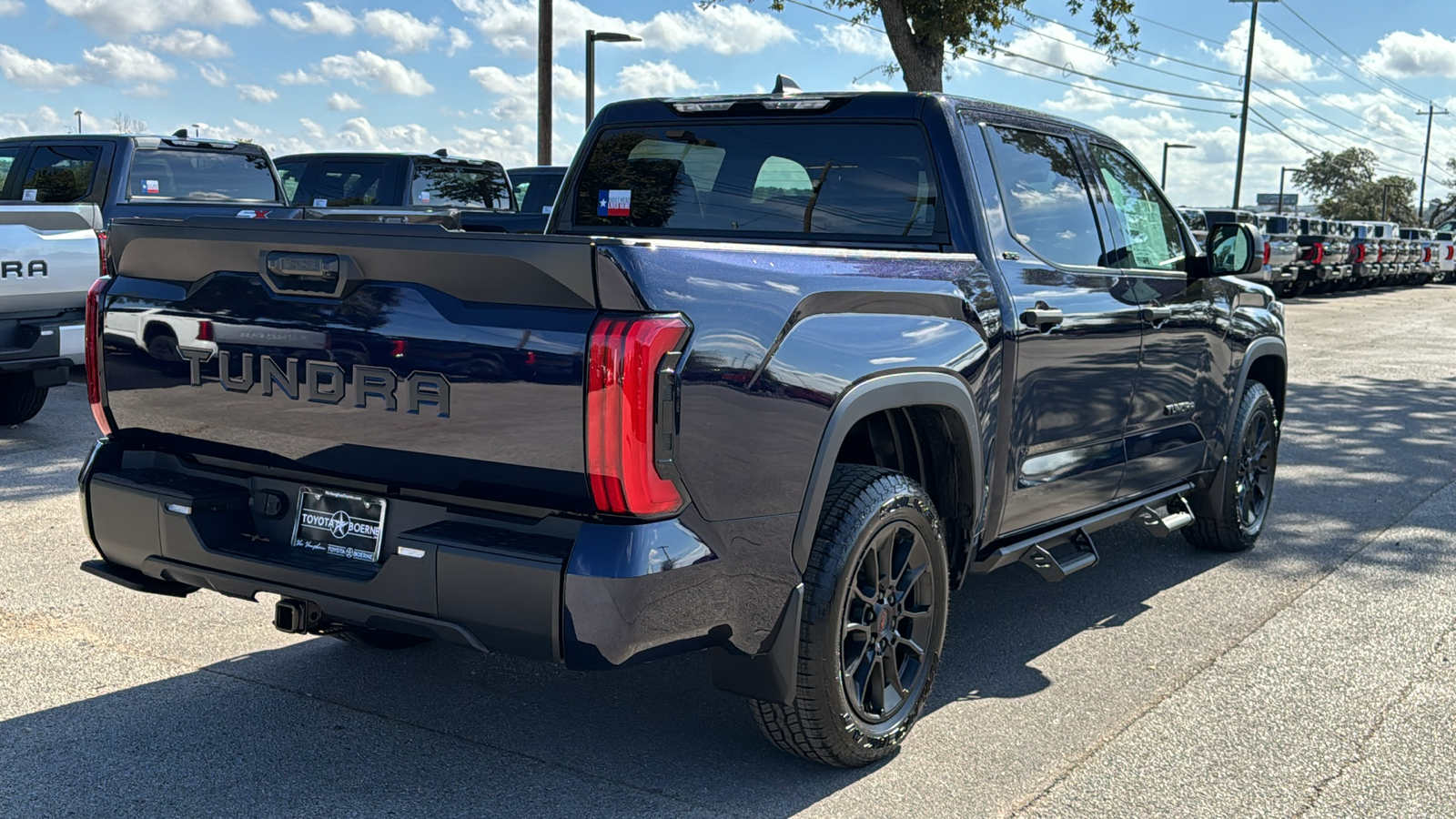 2025 Toyota Tundra SR5 8