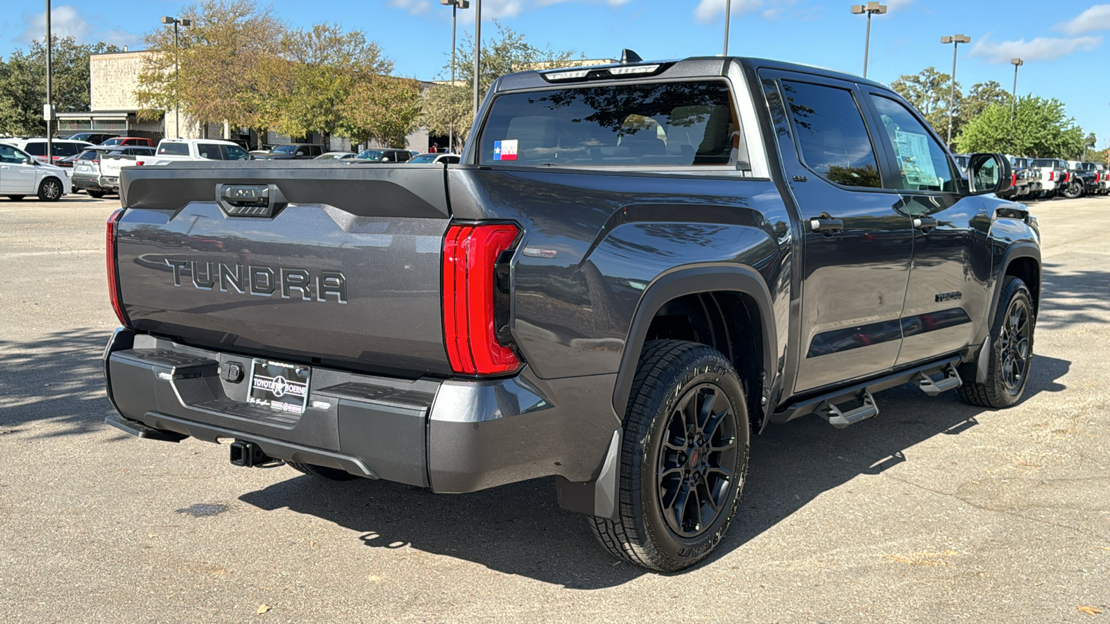 2025 Toyota Tundra SR5 8