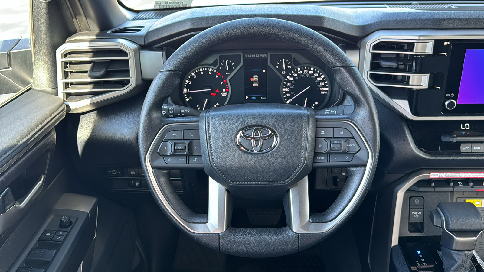 2025 Toyota Tundra SR5 18