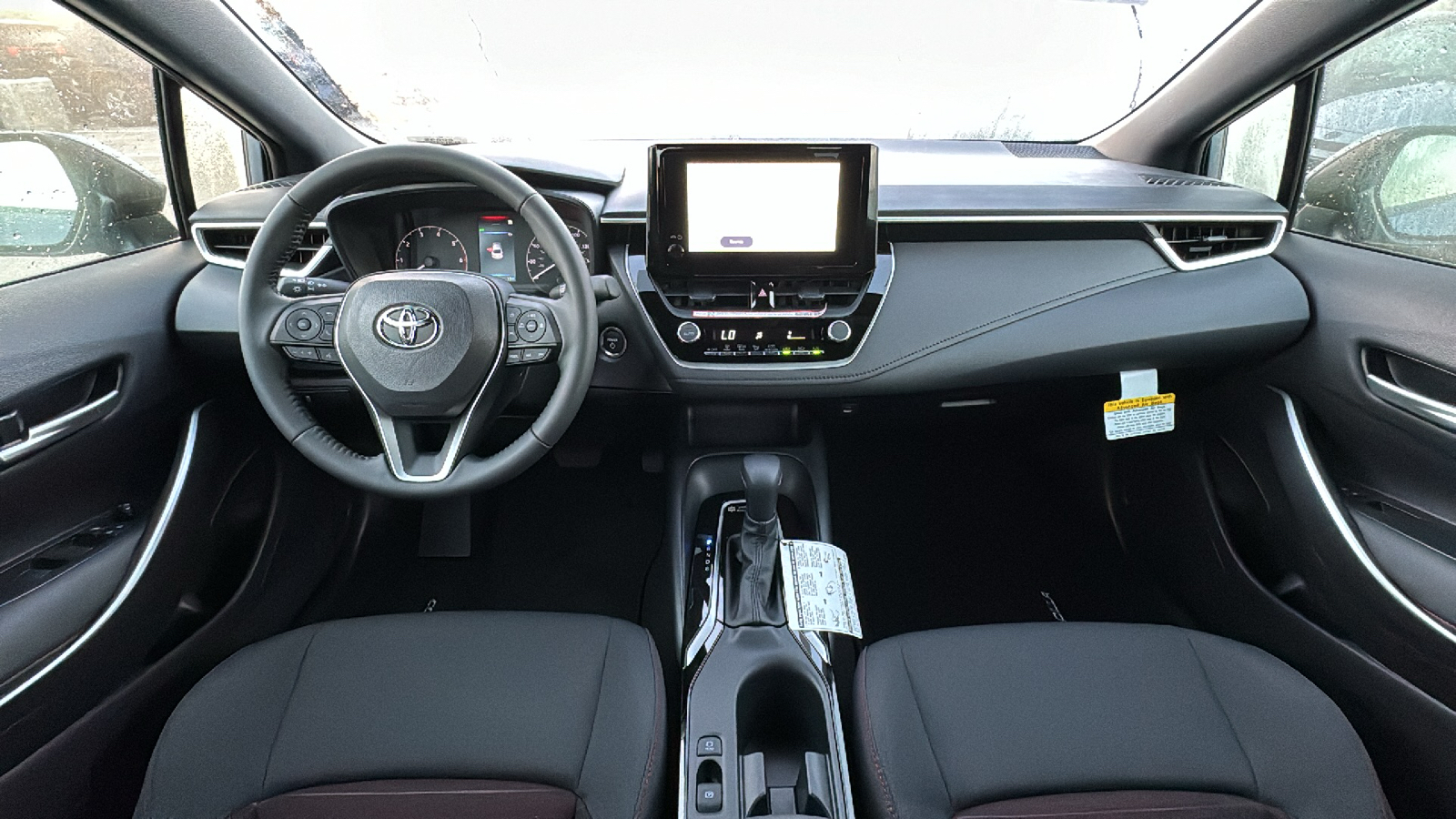 2025 Toyota Corolla Hybrid SE 17