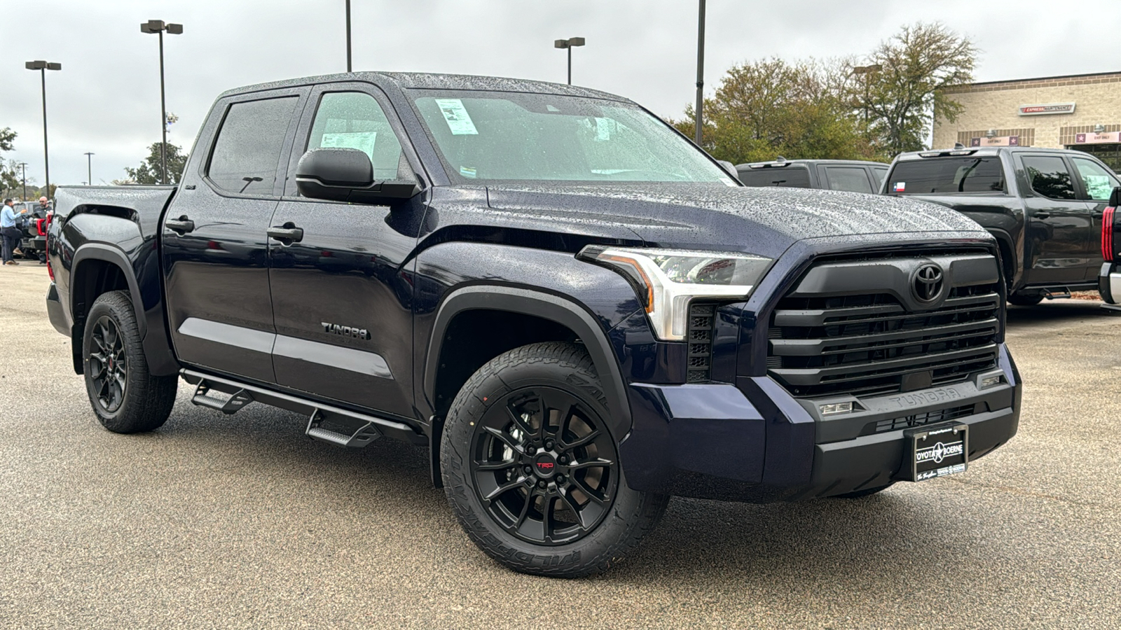 2025 Toyota Tundra SR5 2