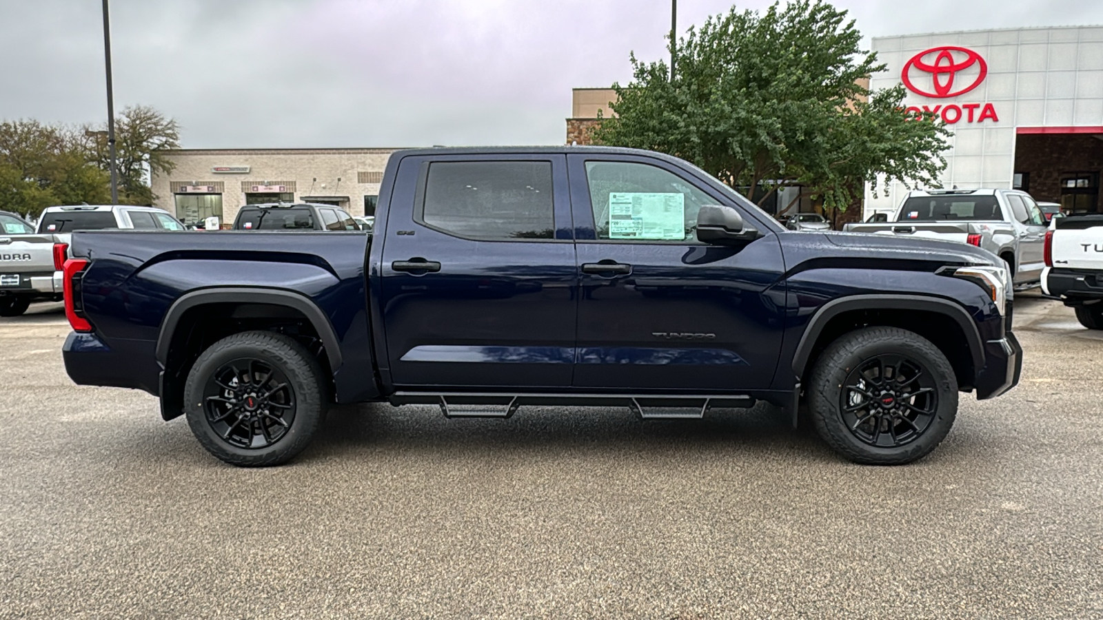 2025 Toyota Tundra SR5 9