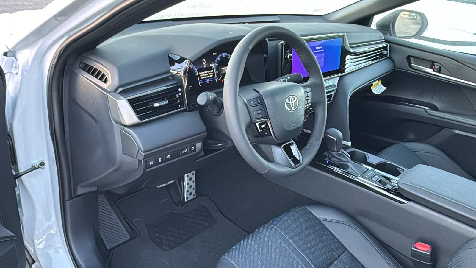 2025 Toyota Camry XSE 12