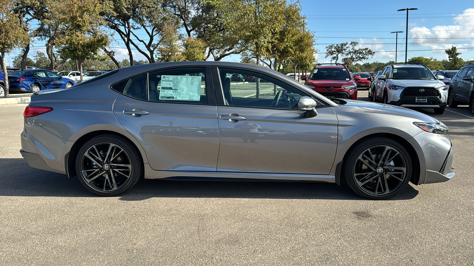 2025 Toyota Camry XSE 8