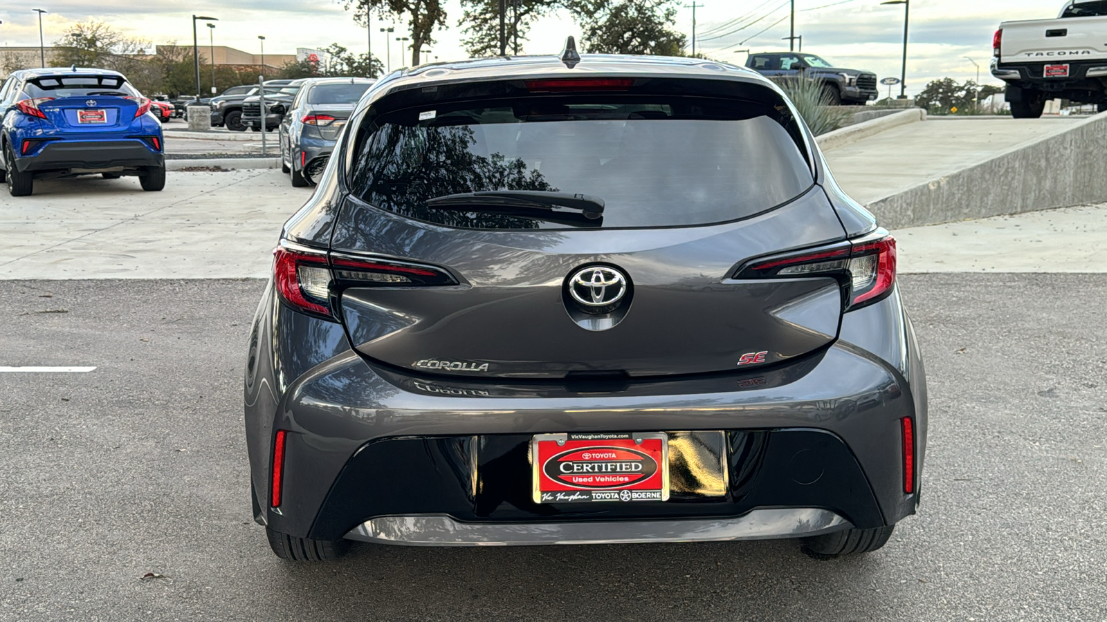 2024 Toyota Corolla Hatchback SE 6