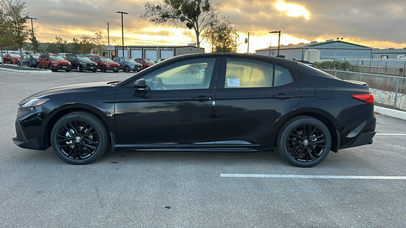 2025 Toyota Camry SE 5