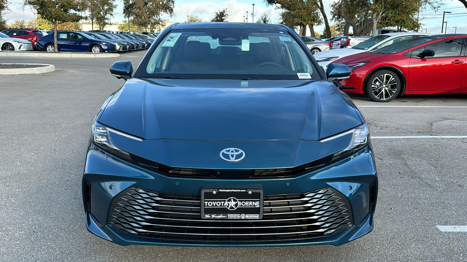 2025 Toyota Camry XLE 3