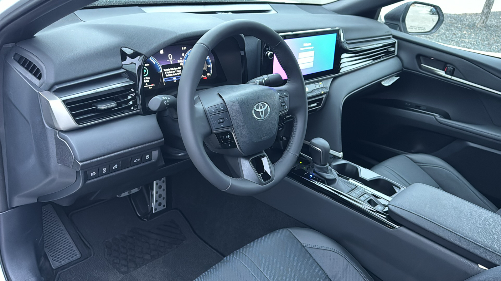 2025 Toyota Camry XSE 12