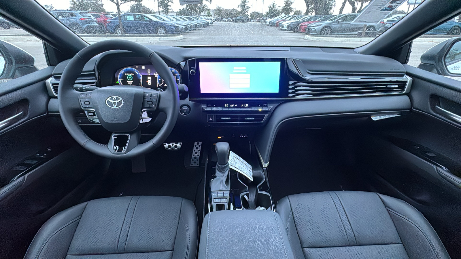 2025 Toyota Camry XSE 16