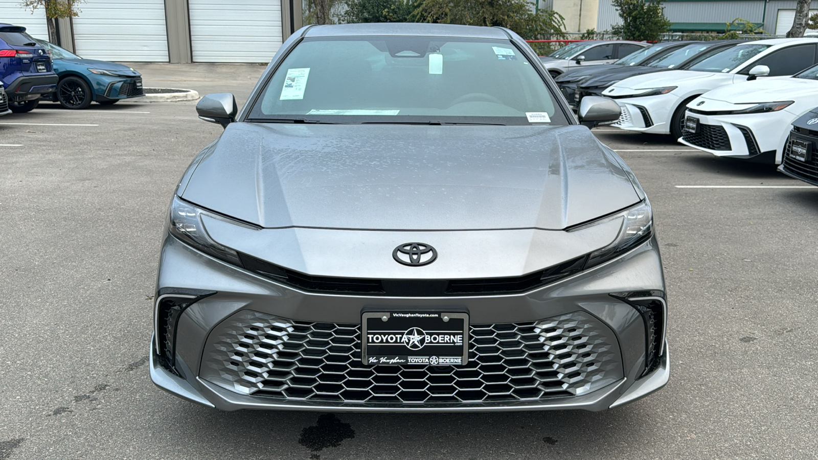 2025 Toyota Camry XSE 2