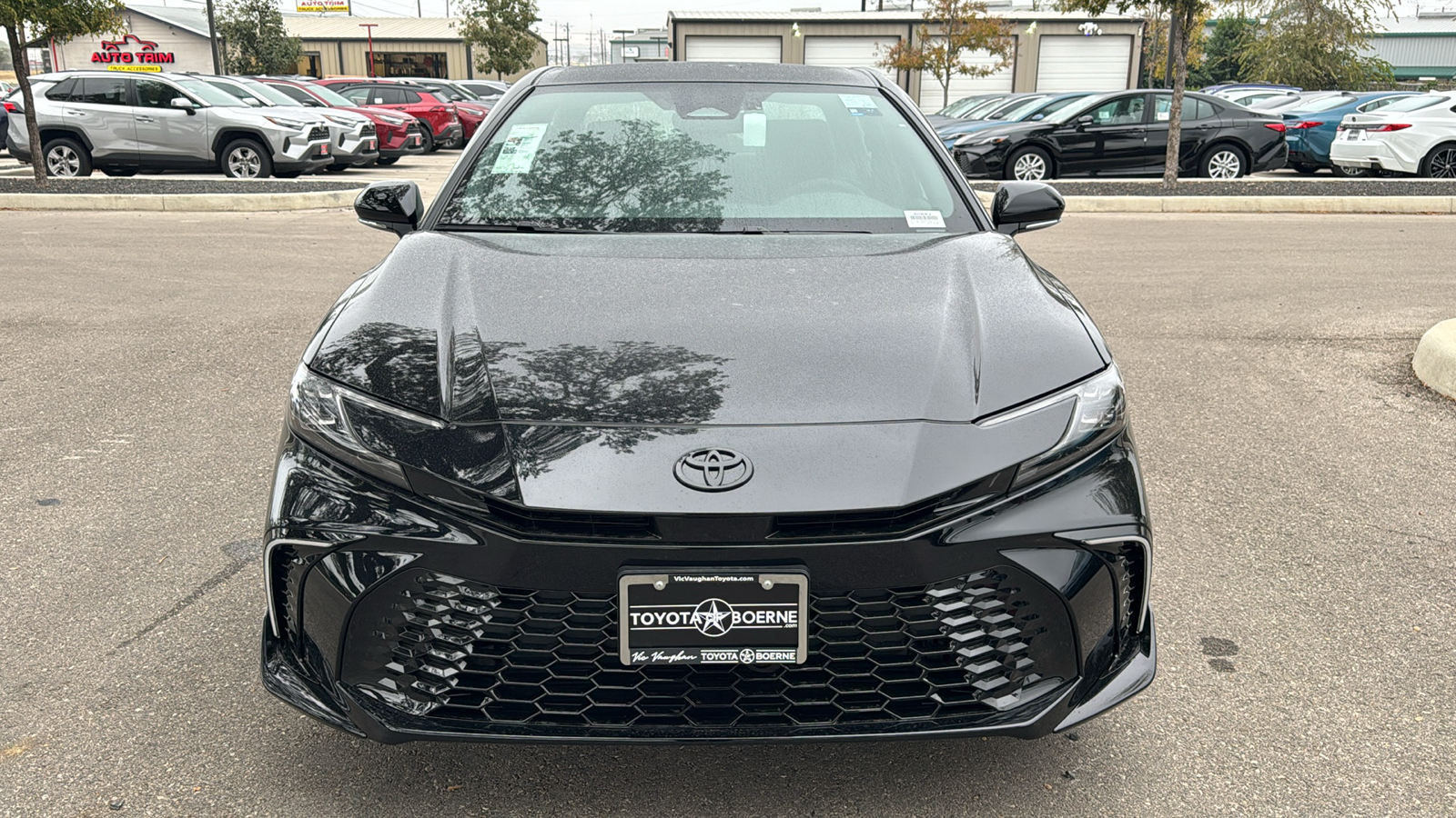 2025 Toyota Camry XSE 2