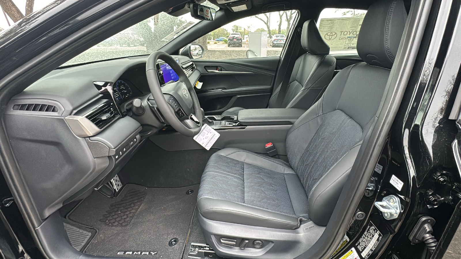 2025 Toyota Camry XSE 13