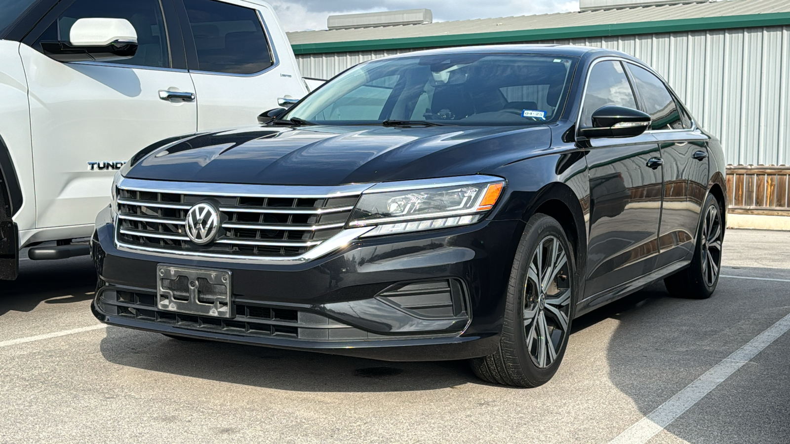 2021 Volkswagen Passat 2.0T SE 3