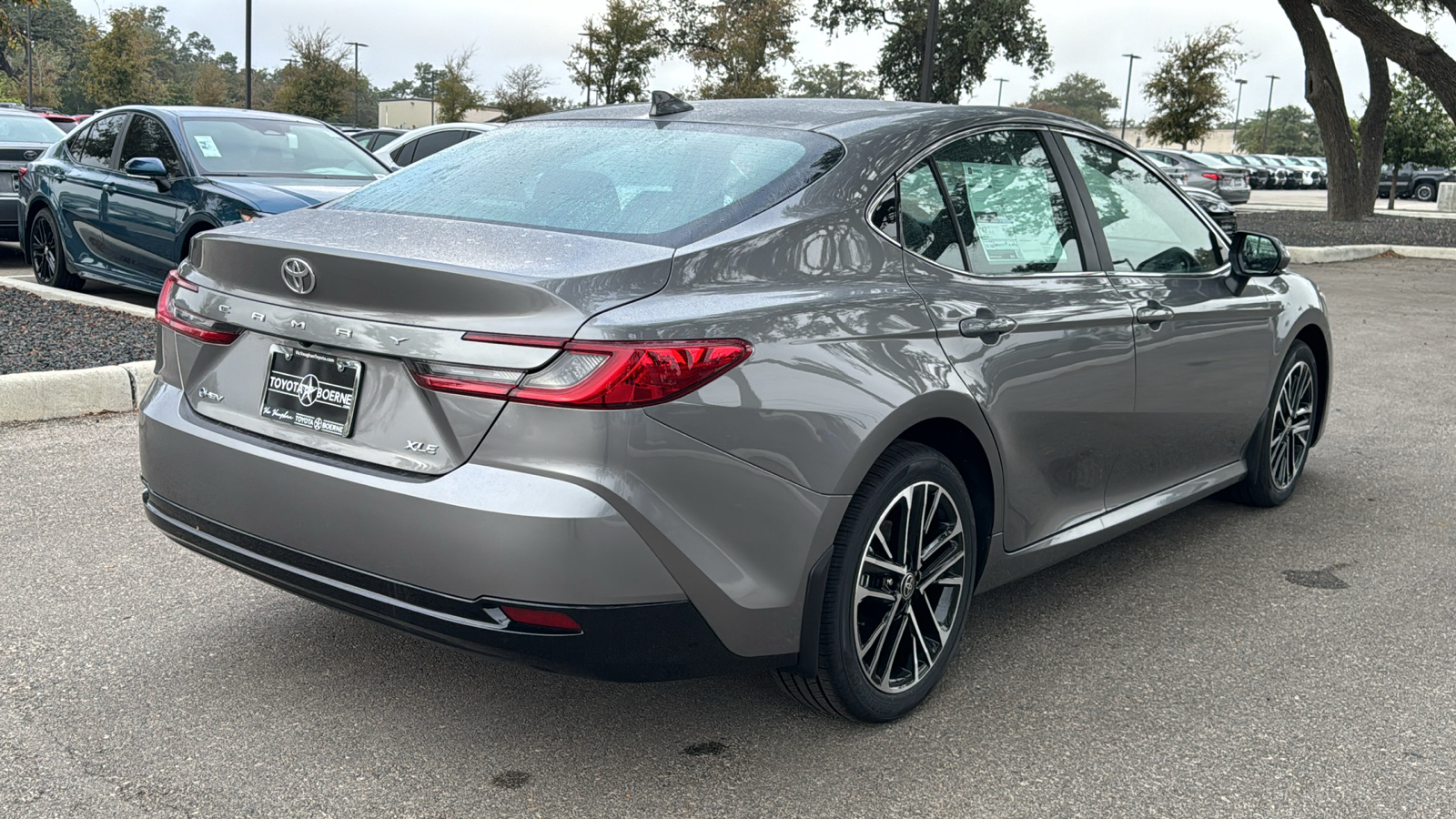 2025 Toyota Camry XLE 7