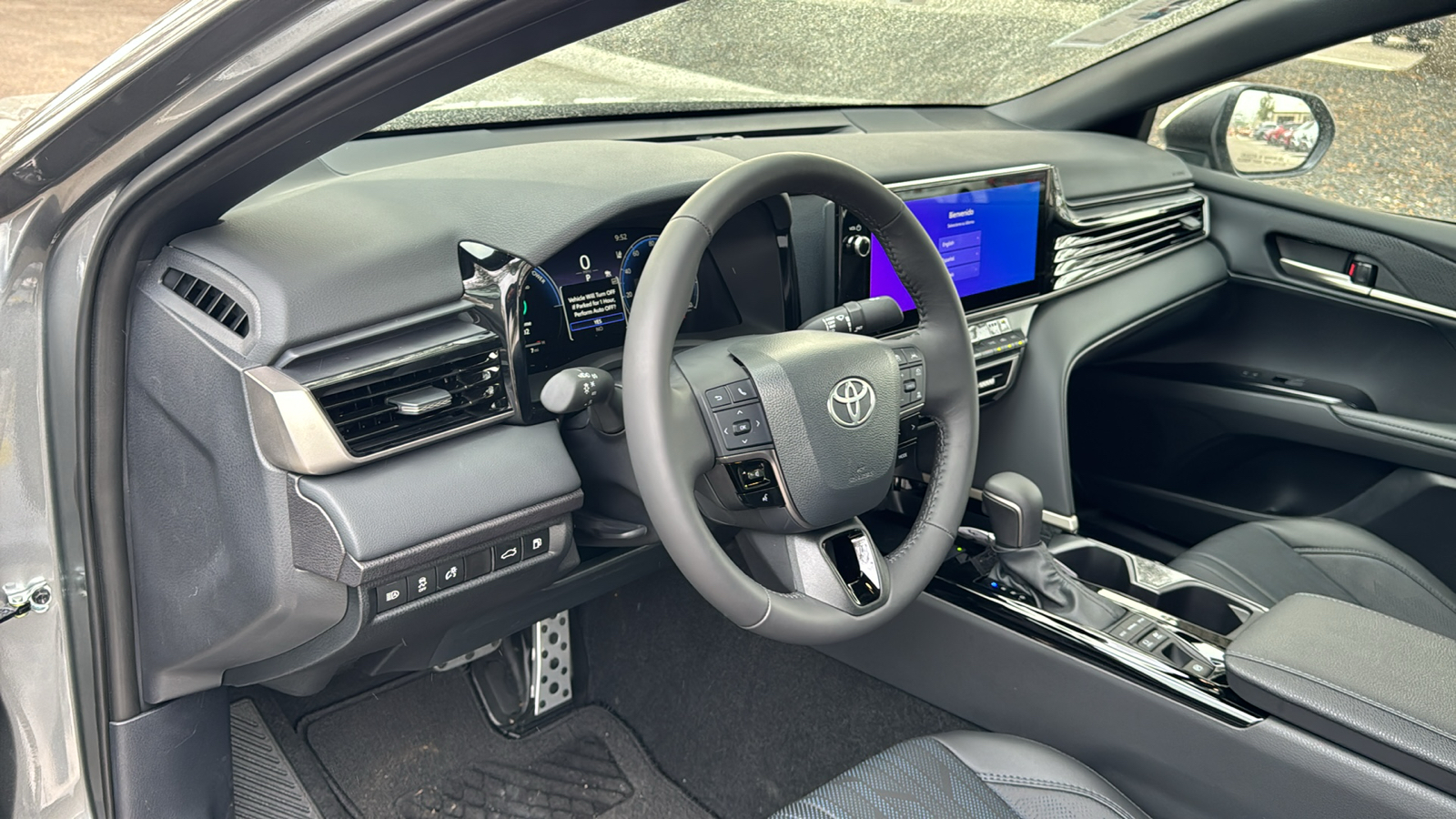 2025 Toyota Camry XSE 12