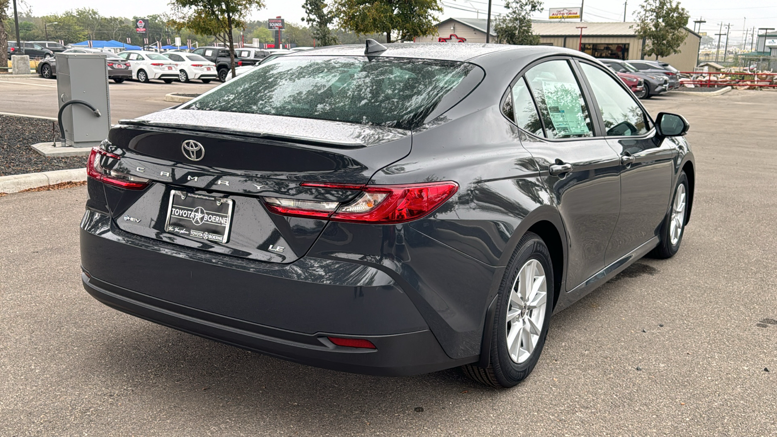 2025 Toyota Camry LE 7