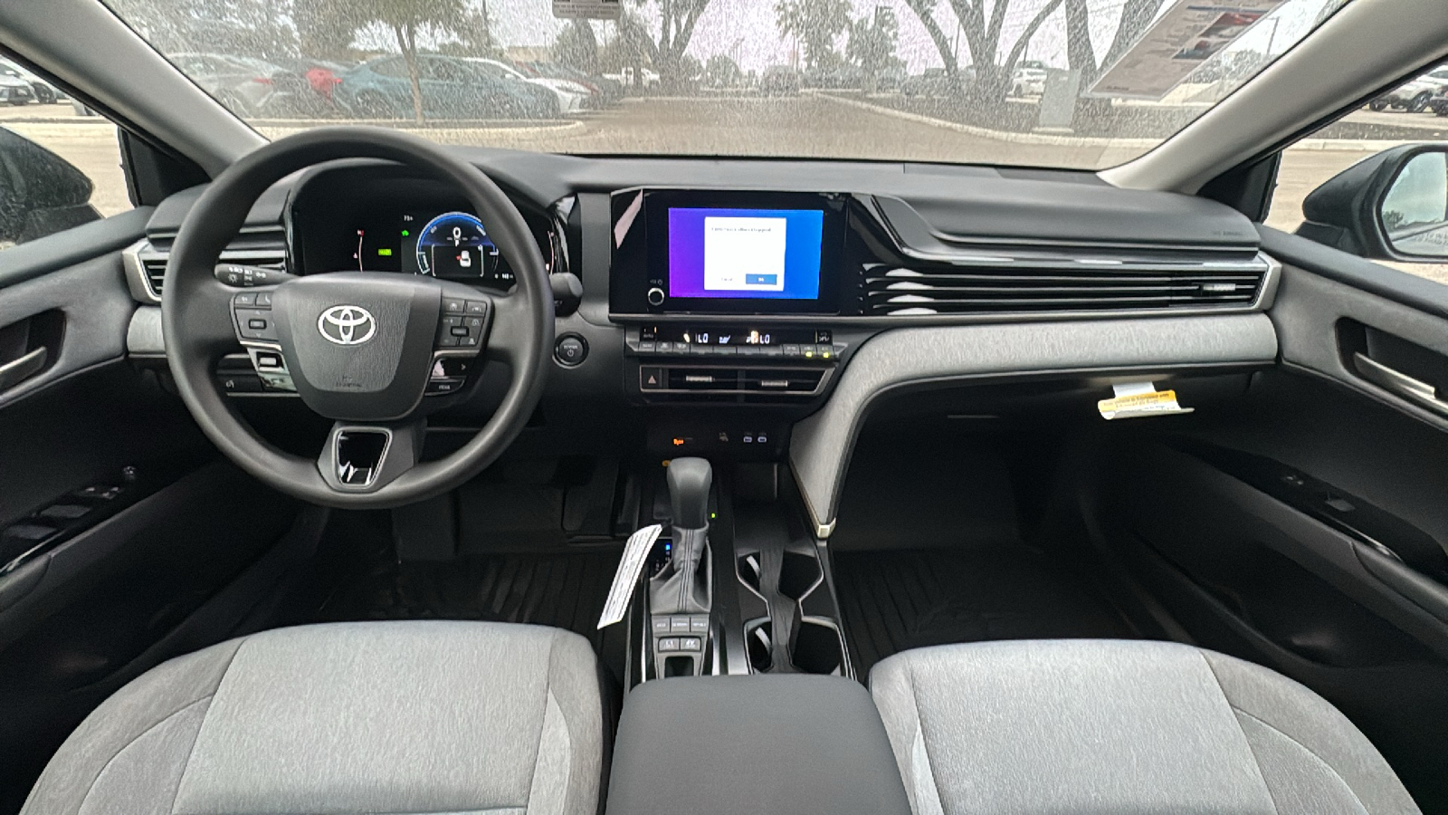 2025 Toyota Camry LE 16