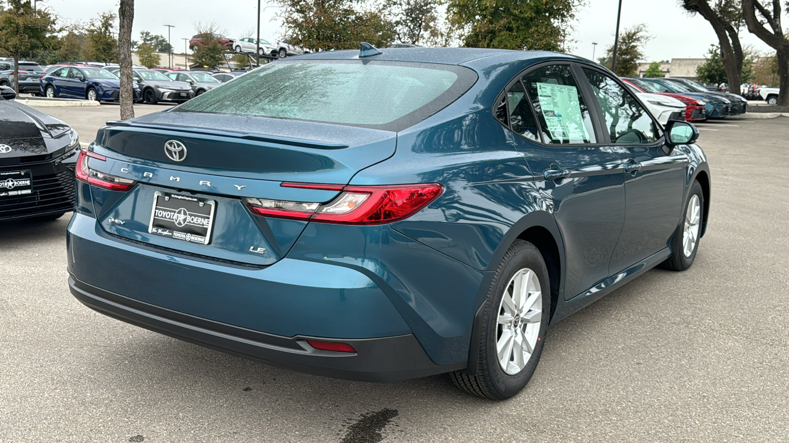 2025 Toyota Camry LE 7