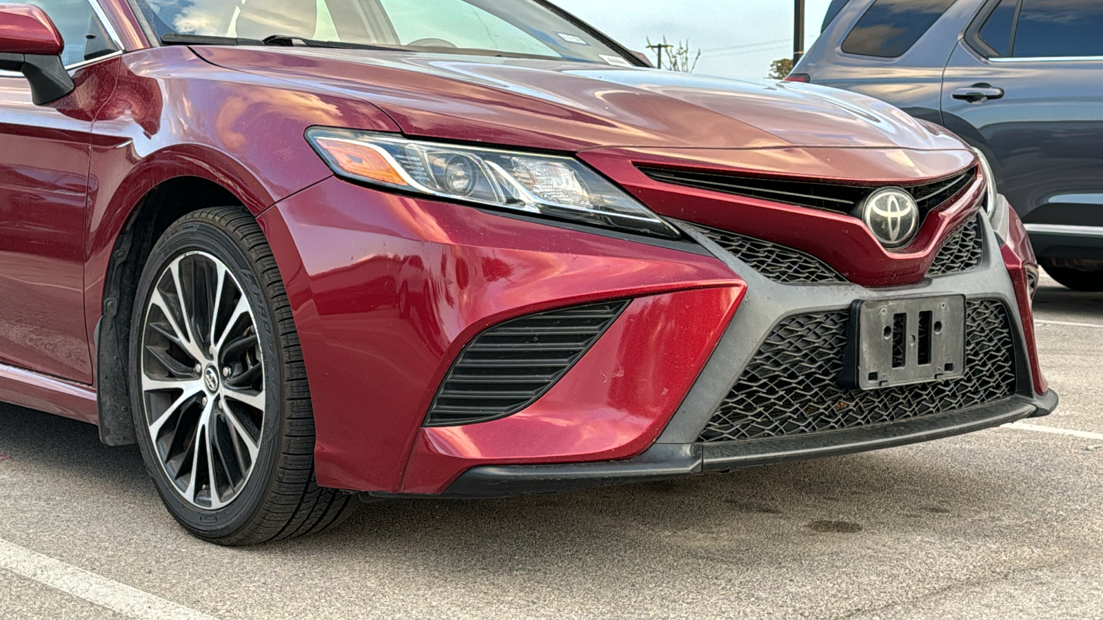 2018 Toyota Camry SE 9