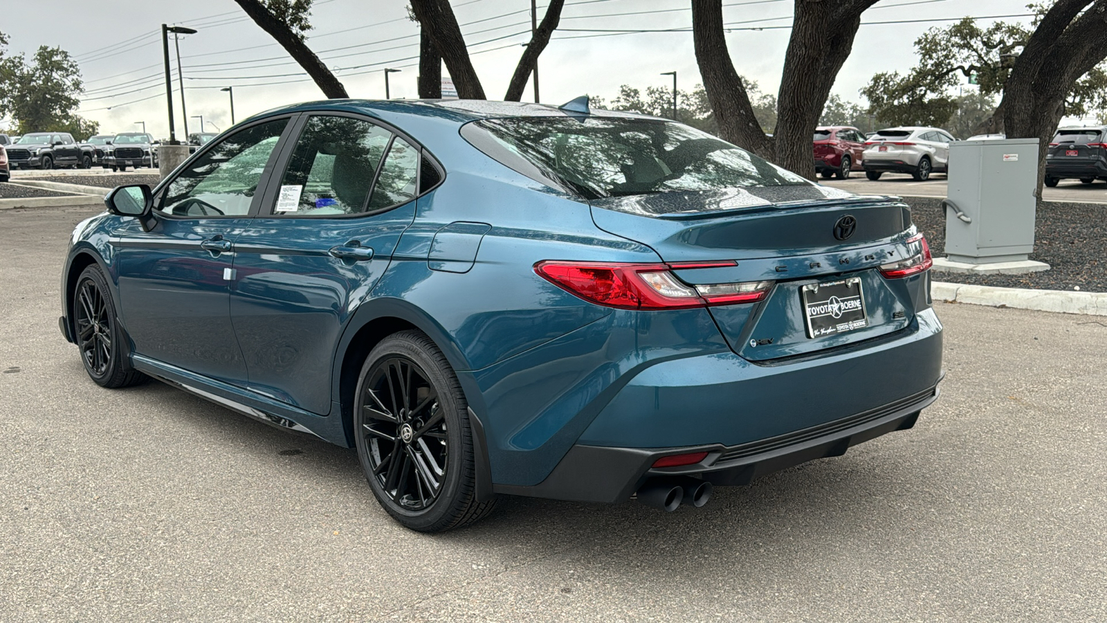 2025 Toyota Camry SE 5