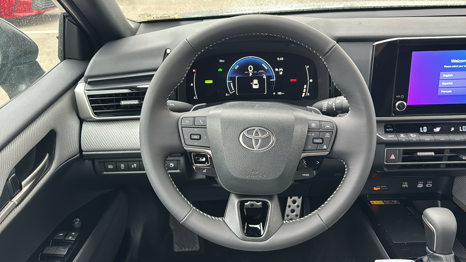 2025 Toyota Camry SE 17