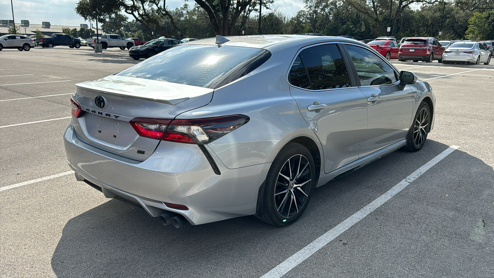 2023 Toyota Camry SE 6