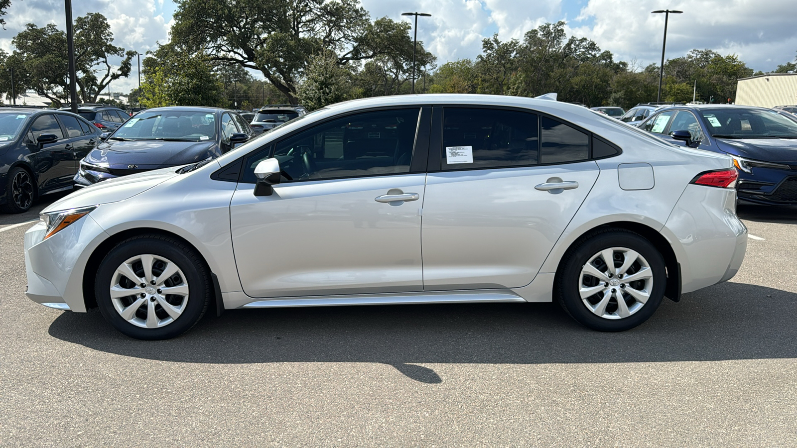 2025 Toyota Corolla LE 4