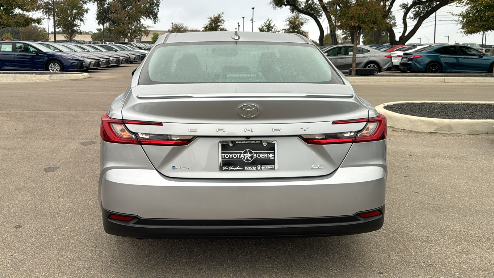 2025 Toyota Camry LE 6