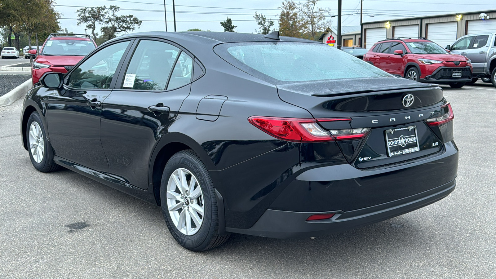 2025 Toyota Camry LE 5