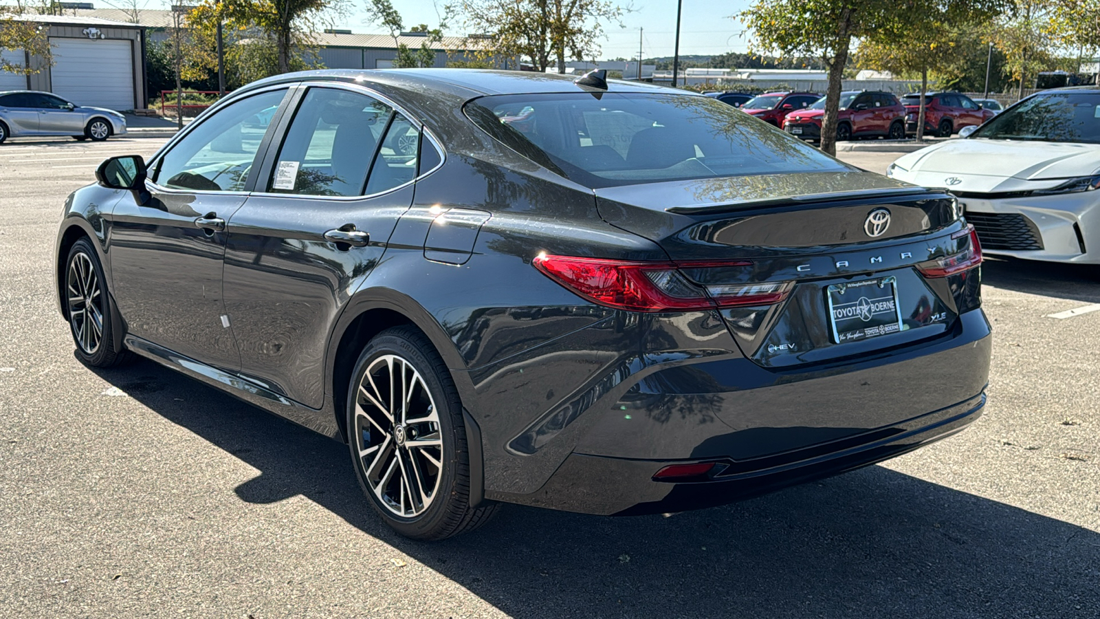 2025 Toyota Camry XLE 5