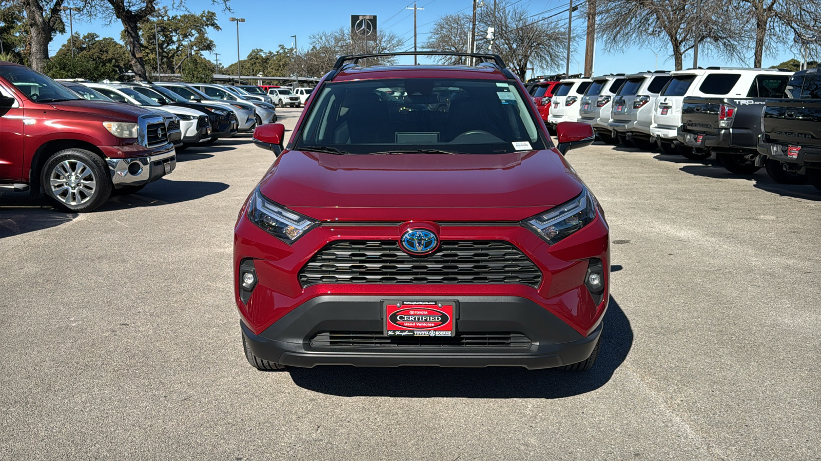 2023 Toyota RAV4 Hybrid XLE Premium 2