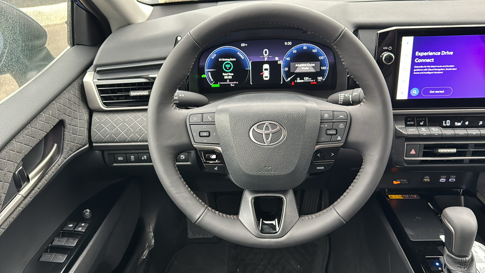 2025 Toyota Camry XLE 17